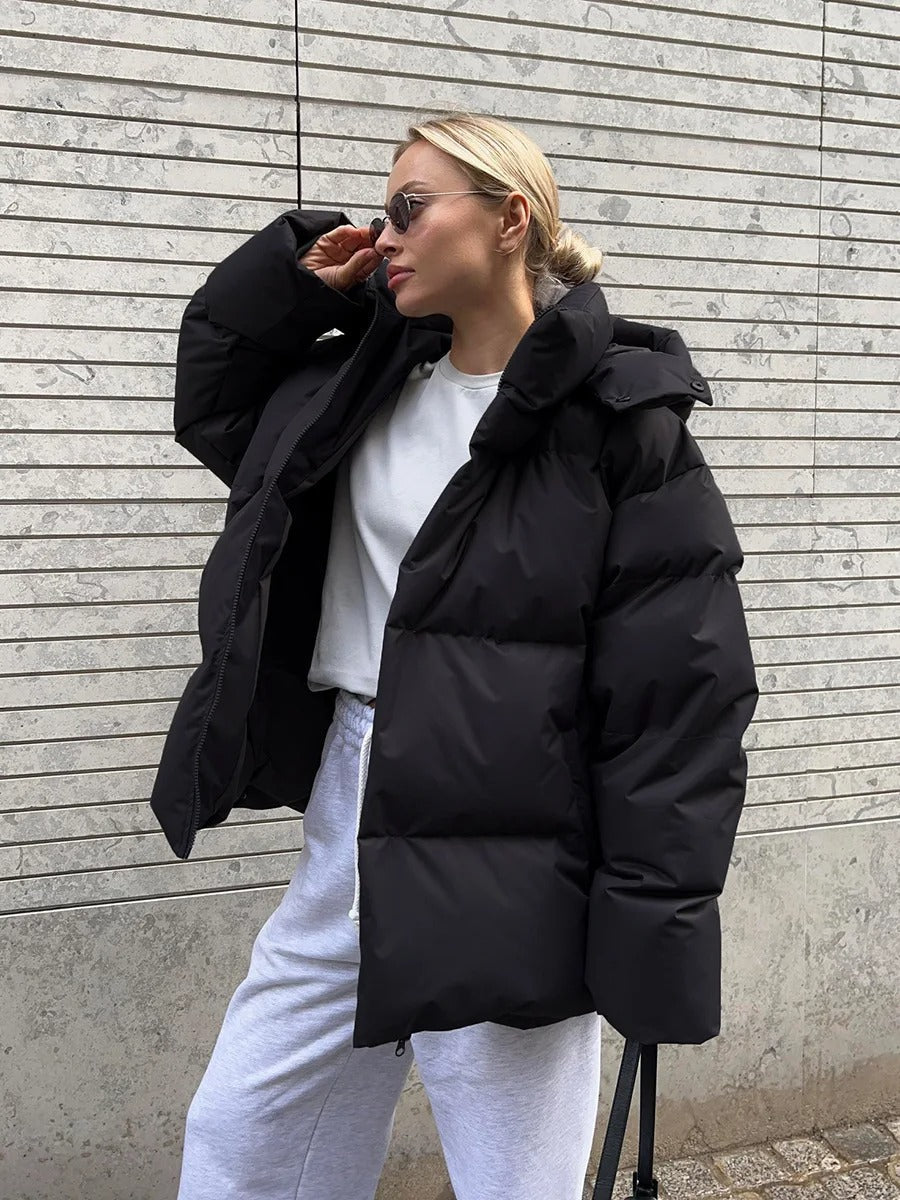 Louisa - Kurze Jacke mit Kapuze und Futter