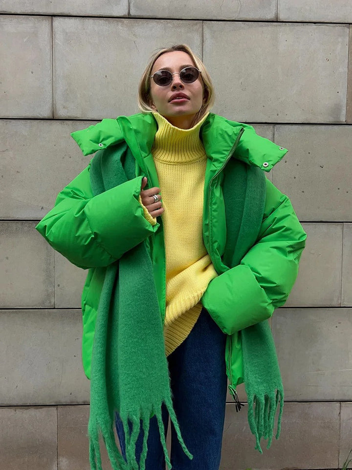 Louisa - Kurze Jacke mit Kapuze und Futter