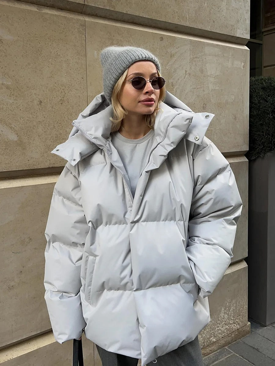 Louisa - Kurze Jacke mit Kapuze und Futter