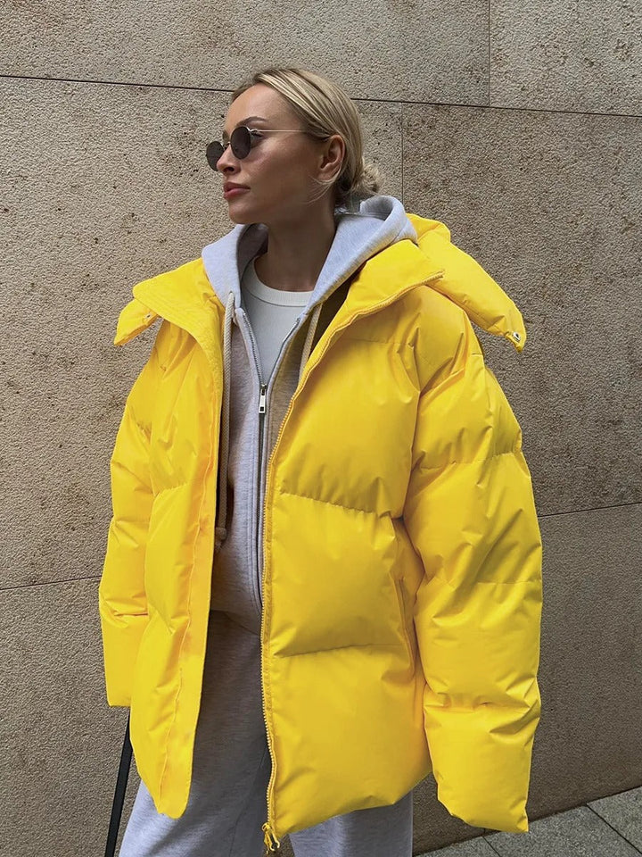 Louisa - Kurze Jacke mit Kapuze und Futter